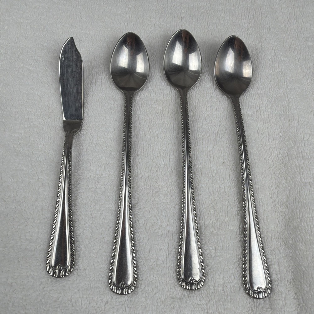 Reed & Barton WAKEFIELD Stainless 18/10 - 3 Ice Tea Spoons And 1 Butter Knife